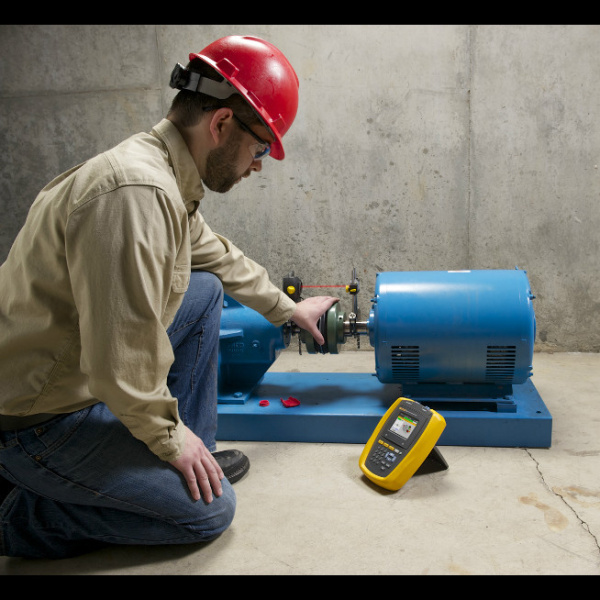 Лазерный прибор для центрирования валов Fluke 830